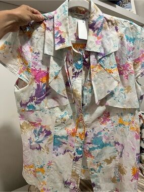 Liz Claiborne Cotton Watercolour Picot Edge Ruffle Floral Button -Up